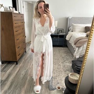 Homebodii long robe & cami set